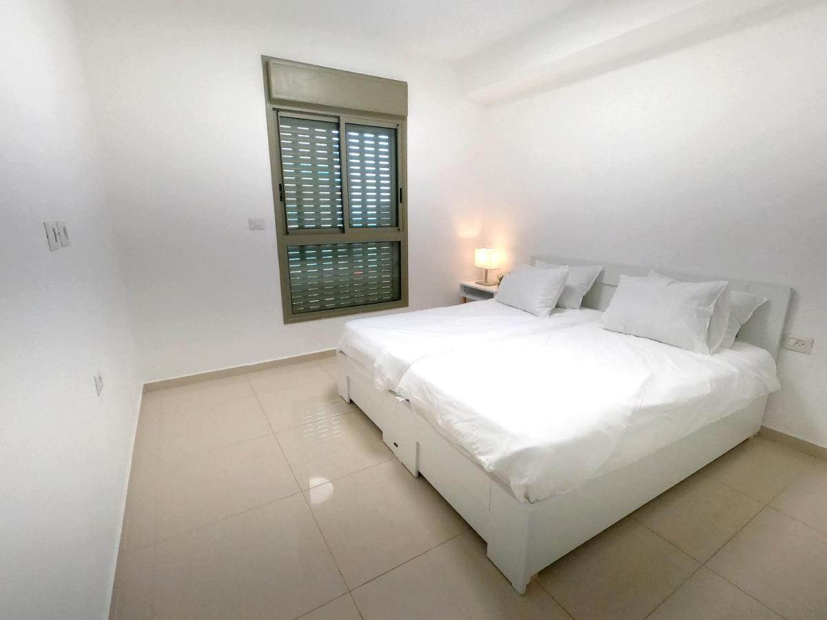 Beach Suite Israel- Best View, Gym, Massage Chair, Low Fee For Off-Site Indoor Pool Spa ביץ סוייט ישראל- נוף ים מאלף, כיסא מסאז, חדר כושר, אפשרות לבריכה מקורה, וספא בתשלום ממש מוזל Ashkelon Ngoại thất bức ảnh