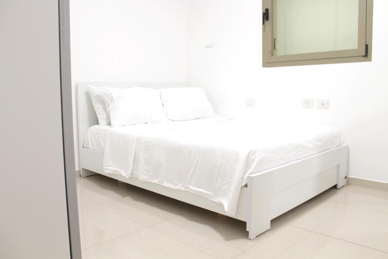 Beach Suite Israel- Best View, Gym, Massage Chair, Low Fee For Off-Site Indoor Pool Spa ביץ סוייט ישראל- נוף ים מאלף, כיסא מסאז, חדר כושר, אפשרות לבריכה מקורה, וספא בתשלום ממש מוזל Ashkelon Ngoại thất bức ảnh