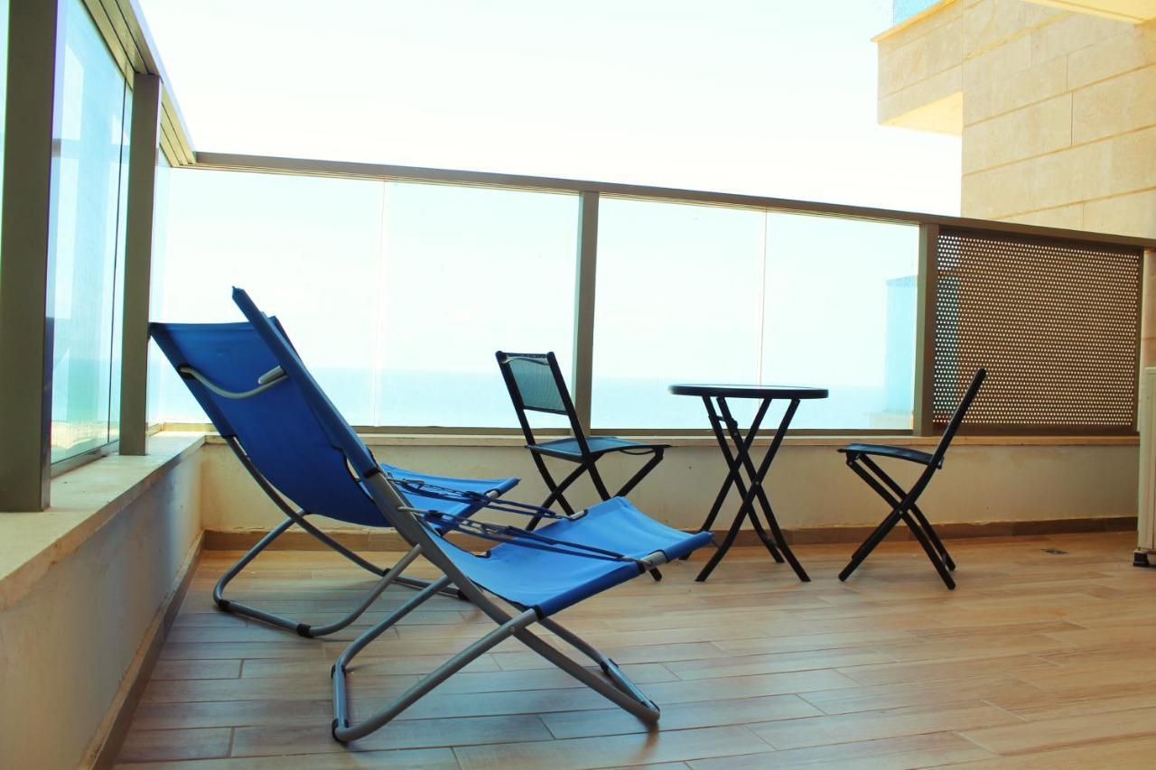 Beach Suite Israel- Best View, Gym, Massage Chair, Low Fee For Off-Site Indoor Pool Spa ביץ סוייט ישראל- נוף ים מאלף, כיסא מסאז, חדר כושר, אפשרות לבריכה מקורה, וספא בתשלום ממש מוזל Ashkelon Ngoại thất bức ảnh