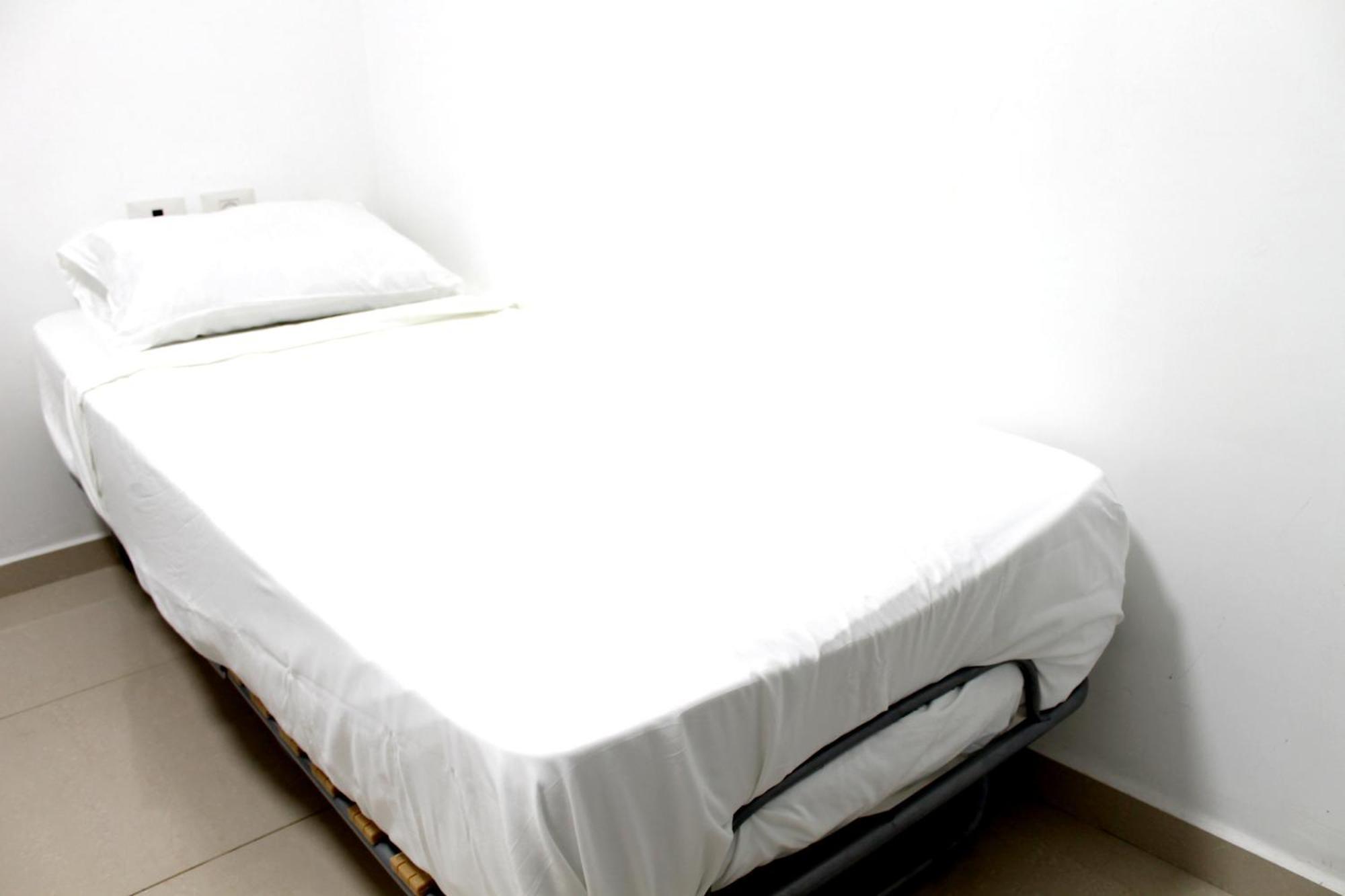 Beach Suite Israel- Best View, Gym, Massage Chair, Low Fee For Off-Site Indoor Pool Spa ביץ סוייט ישראל- נוף ים מאלף, כיסא מסאז, חדר כושר, אפשרות לבריכה מקורה, וספא בתשלום ממש מוזל Ashkelon Ngoại thất bức ảnh